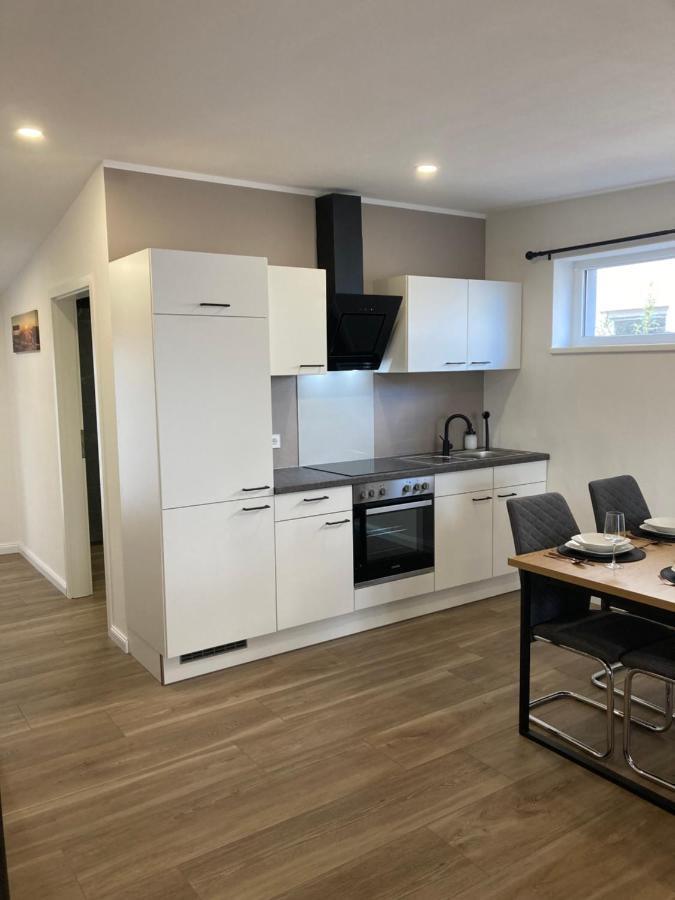 Moderne Ferienwohnung Mit Balkon Herxheim Εξωτερικό φωτογραφία
